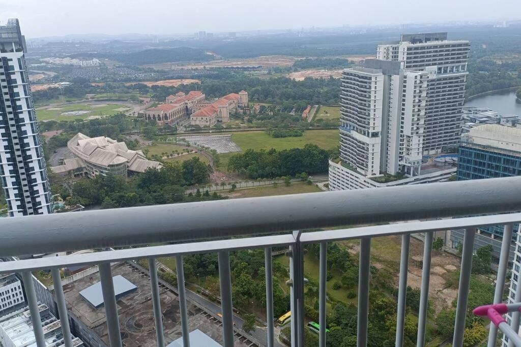 High Floor Teega With Nflix Disney Balcony 18 Apartment Nusajaya  Exterior photo